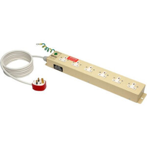 Tripp Lite UK BS-1363 Medical-Grade Power Strip with 6 Outlets, 3m Cord - PS610HGUK