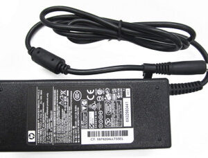 Part No: 394224-001 - HP 90-Watts 19V 4.7A AC Adapter for Pavilion and Presario Notebook PCs